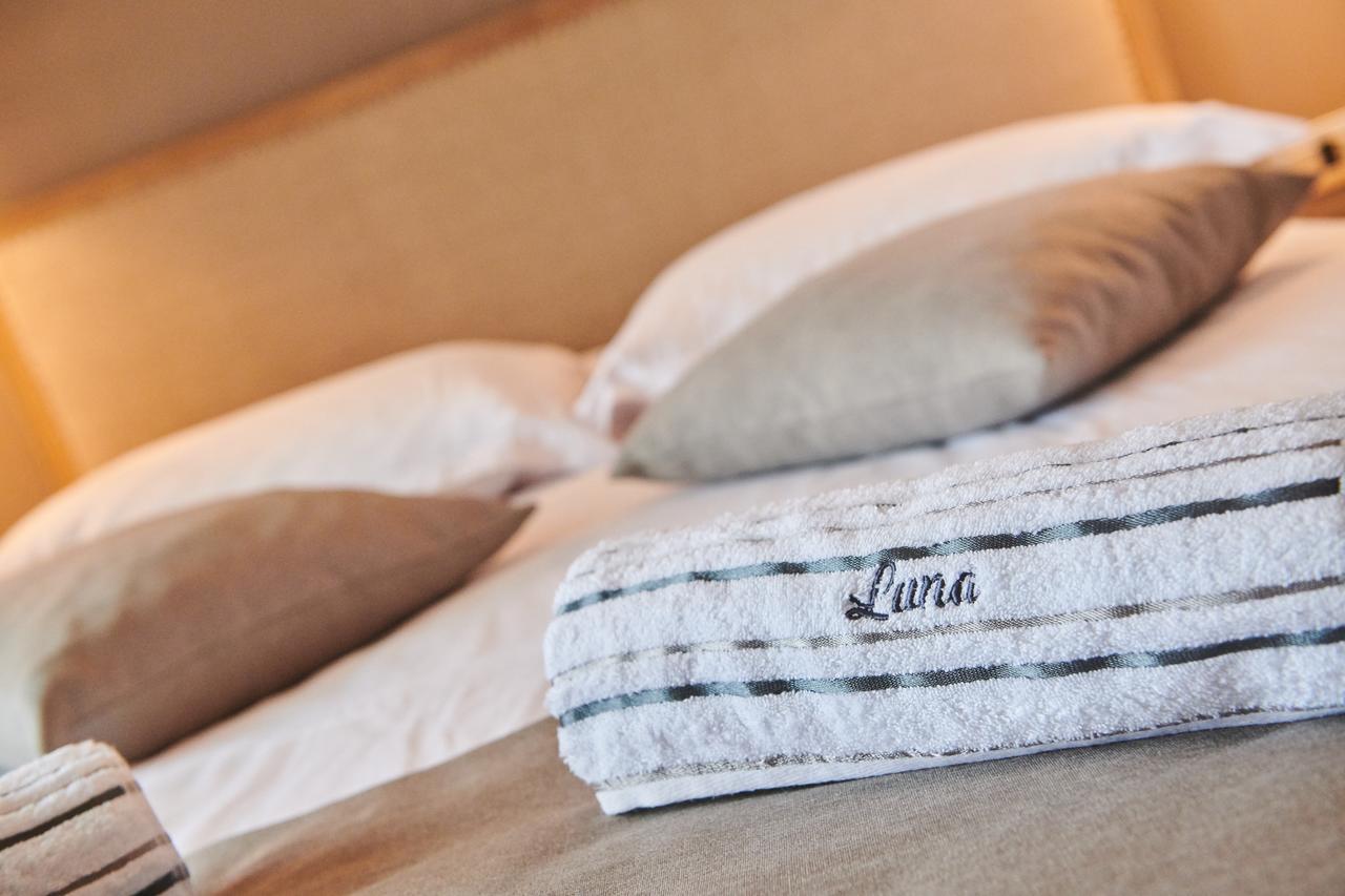 Boutique Rooms Luna Umag Exteriör bild