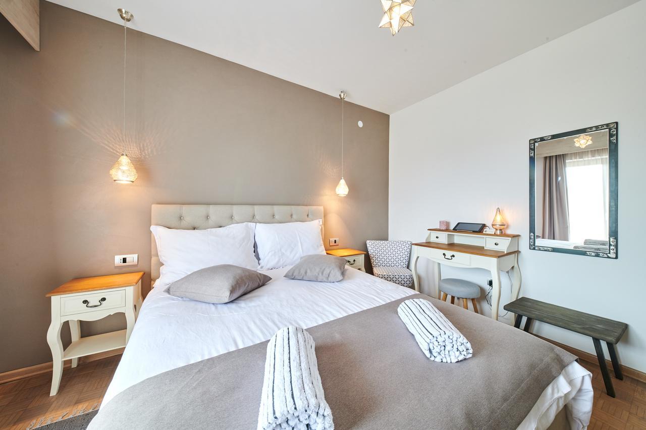 Boutique Rooms Luna Umag Exteriör bild